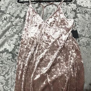 Dusty pink velvet dress